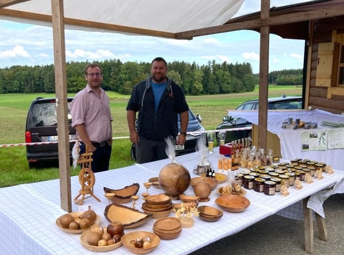 Imker Jellbauer Stand auf Hoffest in der Ölmühle Garting