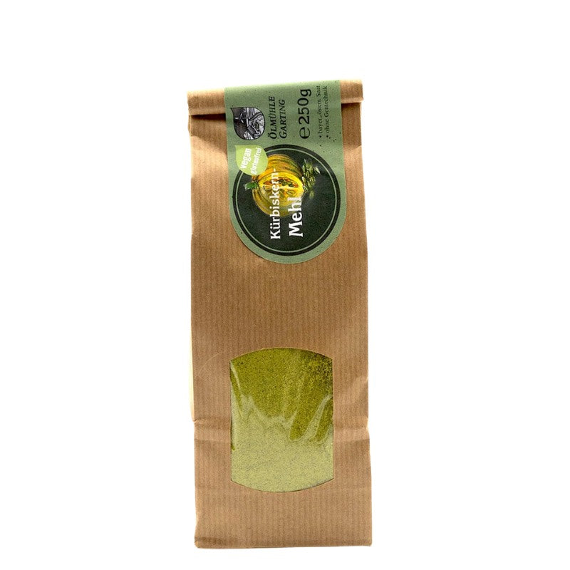 Kürbiskernmehl der Ölmühle Garting in der 250-g-Papiertüte mit Sichtfenster, vegan und glutenfrei