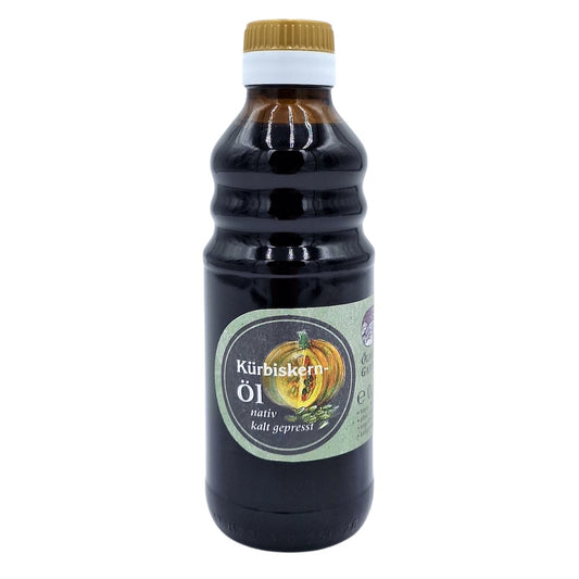 Natives kaltgepresstes Kürbiskernöl der Ölmühle Garting in brauner 250-ml-Glasflasche