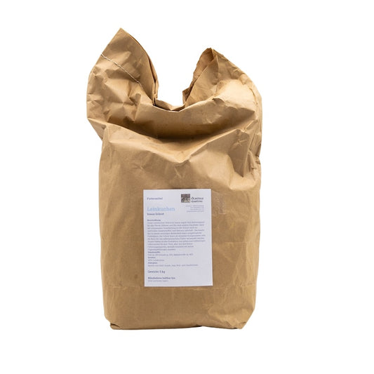 5-kg-Sack „Leinkuchen-Schrot Tierfutter“ der Ölmühle Garting mit Produktetikett.