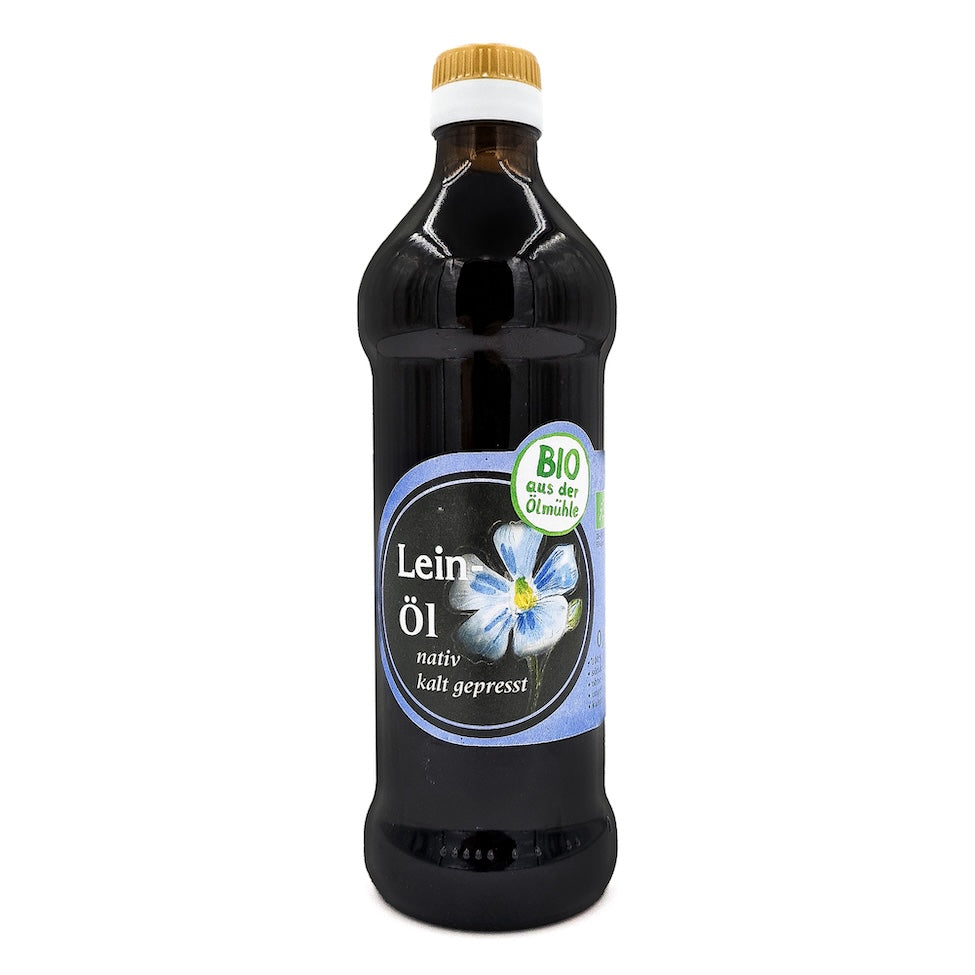 500-ml-Flasche Bio-Leinöl der Ölmühle Garting mit Produktetikett.