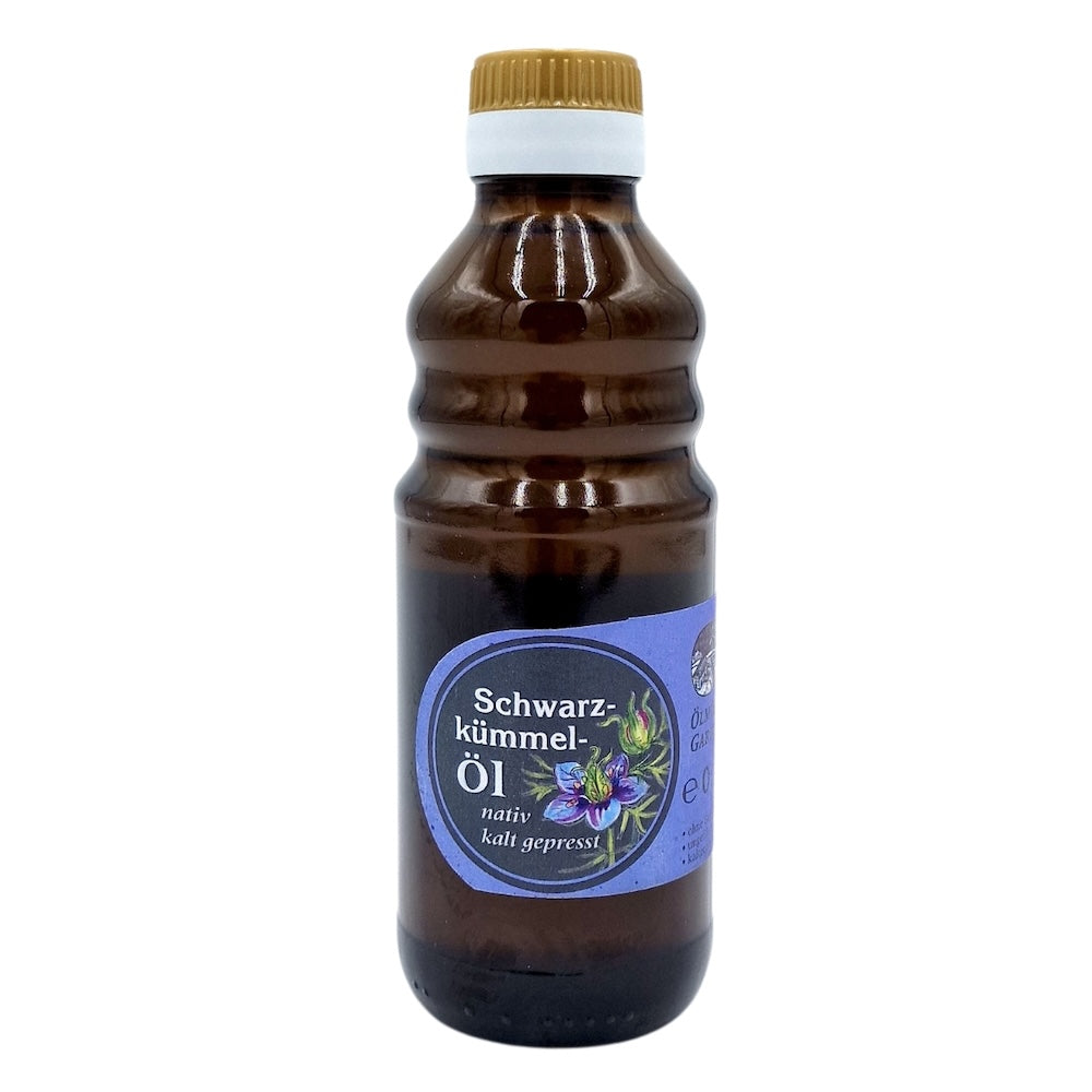 250-ml-Flasche Schwarzkümmelöl der Ölmühle Garting aus Braunglas mit Produktetikett.