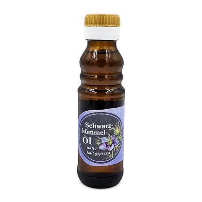 100-ml-Flasche Schwarzkümmelöl der Ölmühle Garting aus Braunglas mit Produktetikett.