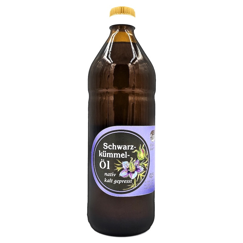 750-ml-Flasche Schwarzkümmelöl der Ölmühle Garting aus Braunglas mit Produktetikett.