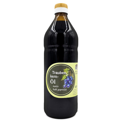 Natives kaltgepresstes Traubenkernöl der Ölmühle Garting in brauner 750-ml-Glasflasche