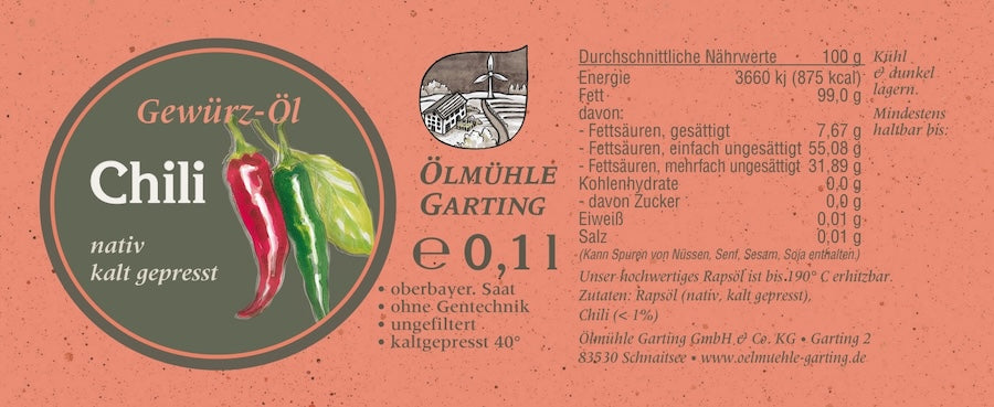 Etikett des nativen kaltgepressten Chiliöls der Ölmühle Garting mit Produktangaben und Nährwerttabelle