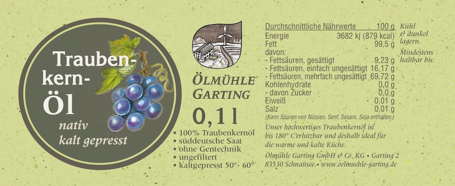 Etikett des nativen kaltgepressten Traubenkernöls der Ölmühle Garting mit Produktangaben und Nährwerttabelle
